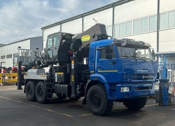 Автогидроподъемник на шасси КАМАЗ 43118-76 с АГП HANSIN HS450A (45м)