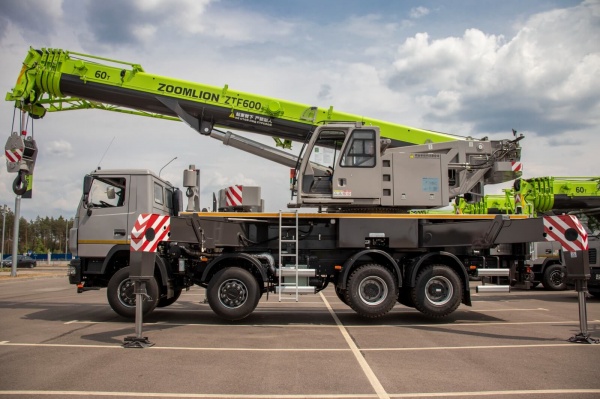 Автокран ZOOMLION ZMC-60-1W1 МАЗ-651628